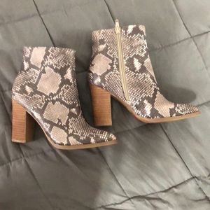 Boots Carlos Santana